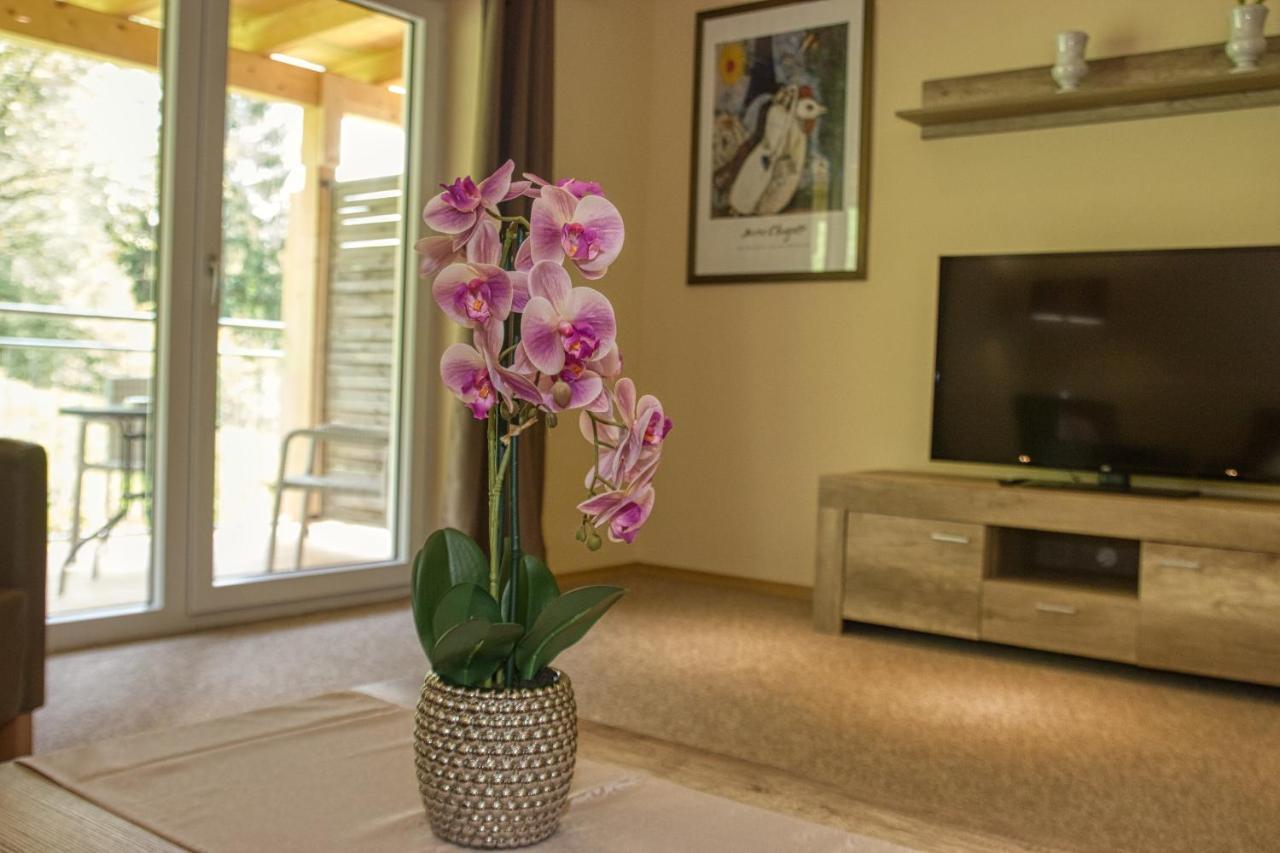 Wellnesshotel Deine Auszeit, Adults Only Achslach Eksteriør bilde