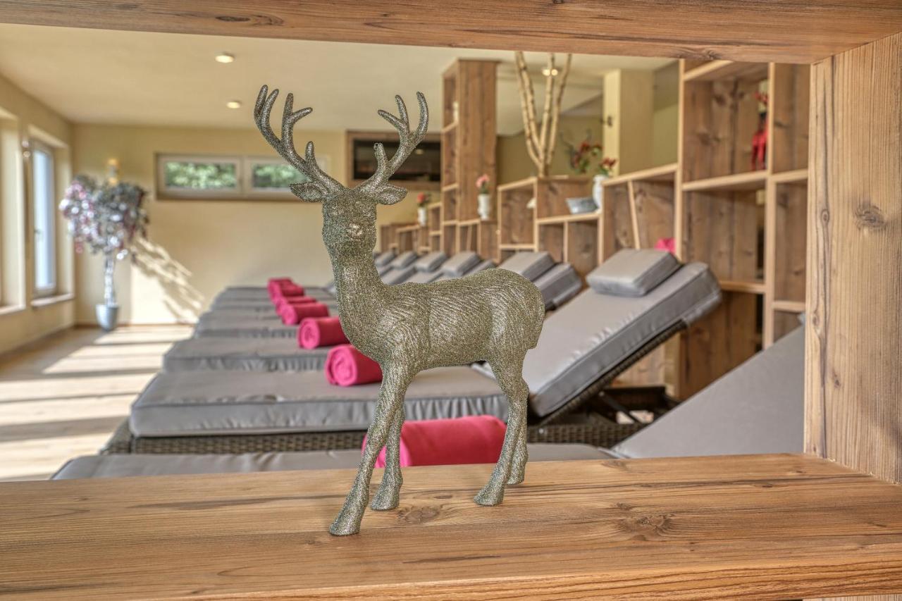 Wellnesshotel Deine Auszeit, Adults Only Achslach Eksteriør bilde