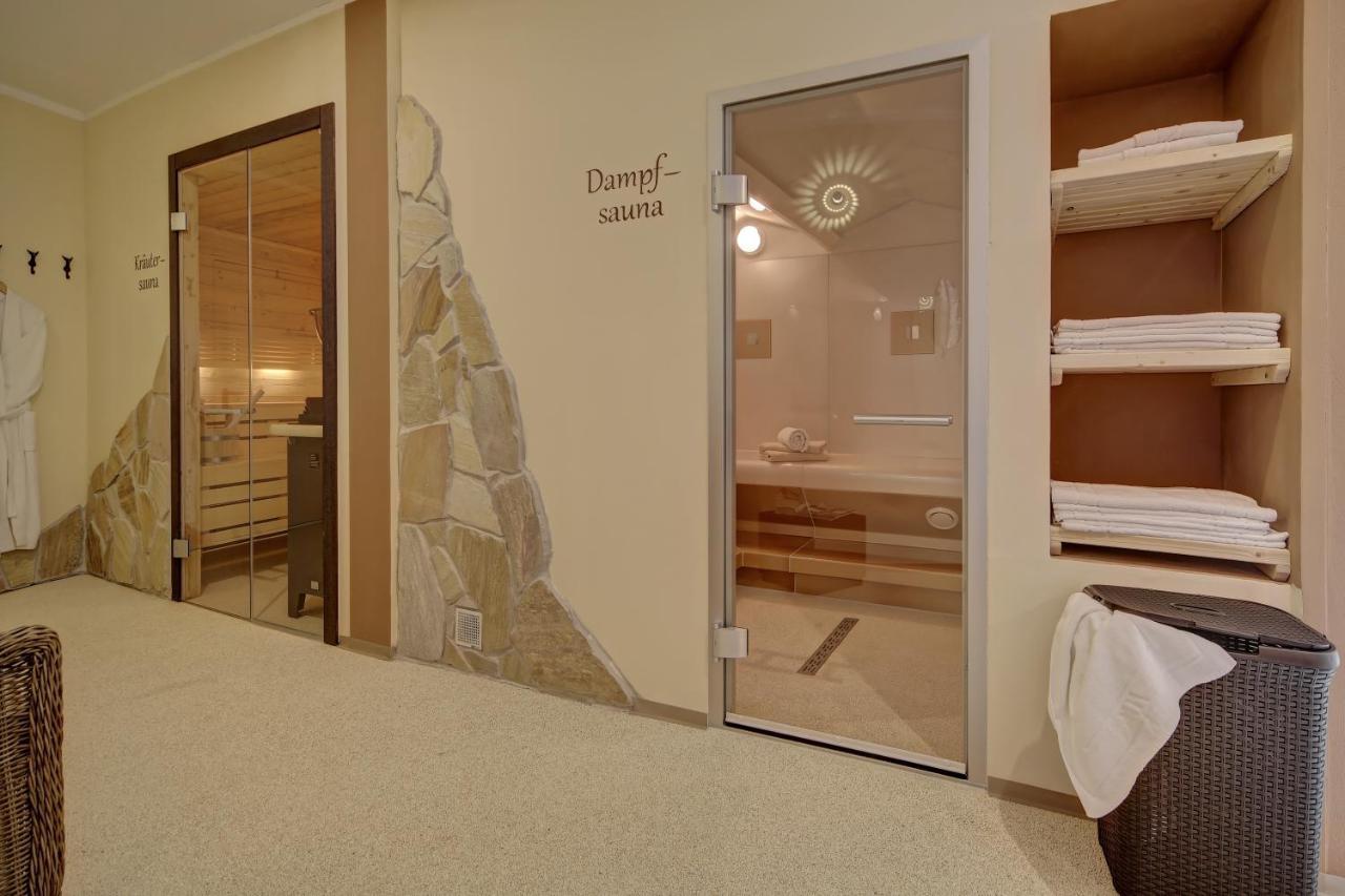 Wellnesshotel Deine Auszeit, Adults Only Achslach Eksteriør bilde