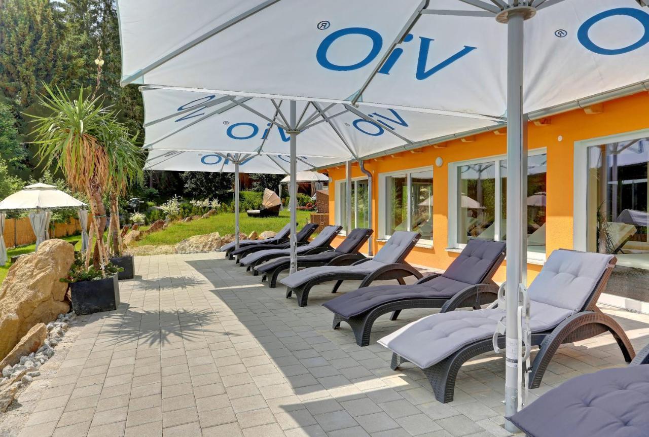 Wellnesshotel Deine Auszeit, Adults Only Achslach Eksteriør bilde