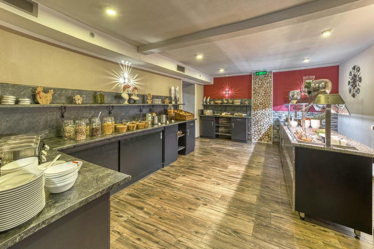 Wellnesshotel Deine Auszeit, Adults Only Achslach Eksteriør bilde