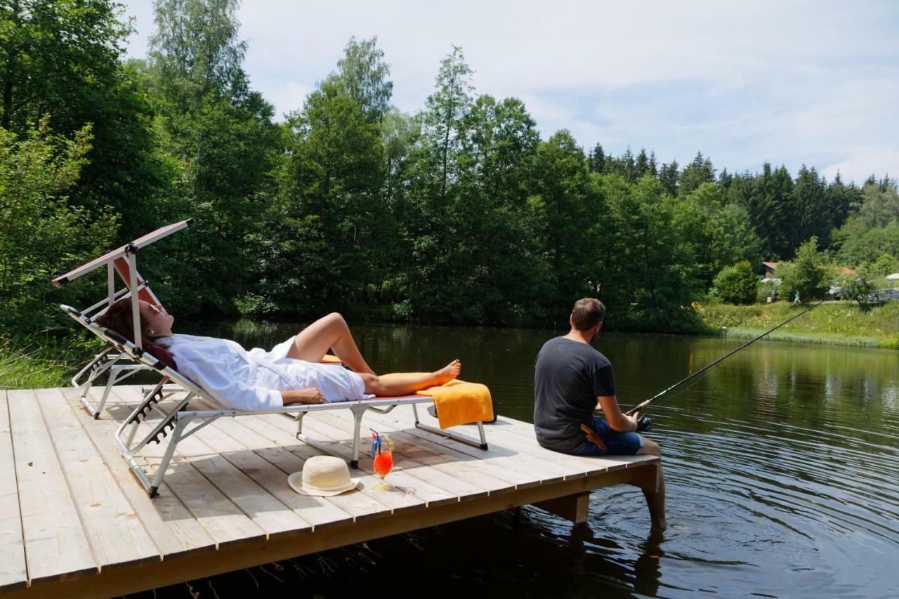 Wellnesshotel Deine Auszeit, Adults Only Achslach Eksteriør bilde