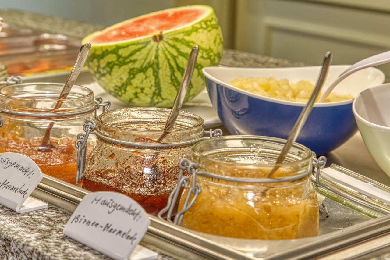 Wellnesshotel Deine Auszeit, Adults Only Achslach Eksteriør bilde